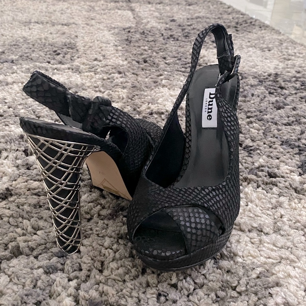 ❌𝗦𝗢𝗟𝗗❌Dune London Black Heels size 37 Used Once Excellent Condition